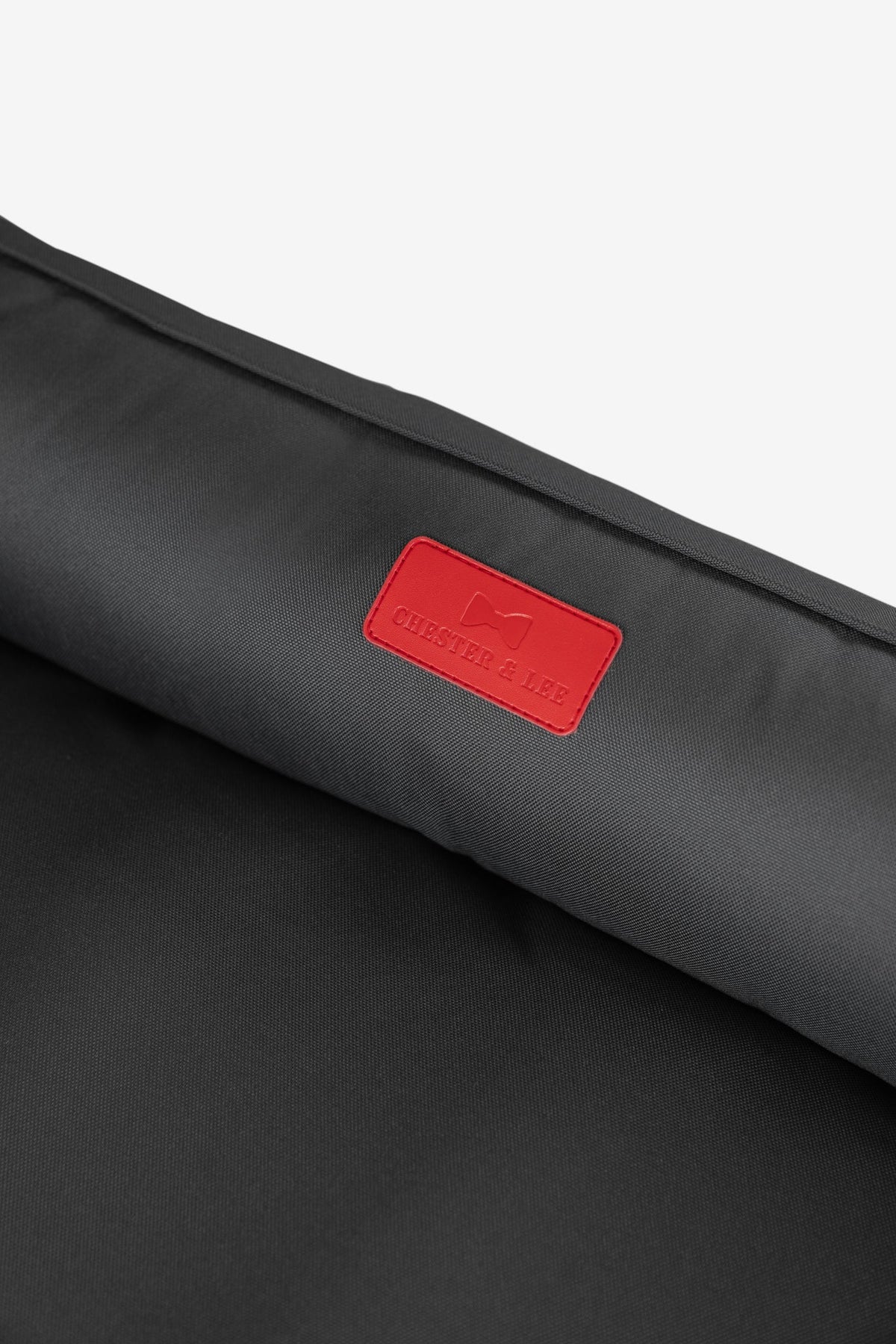 Chester &amp; Lee | Waterproof Sleeper Dog Bed Gray
